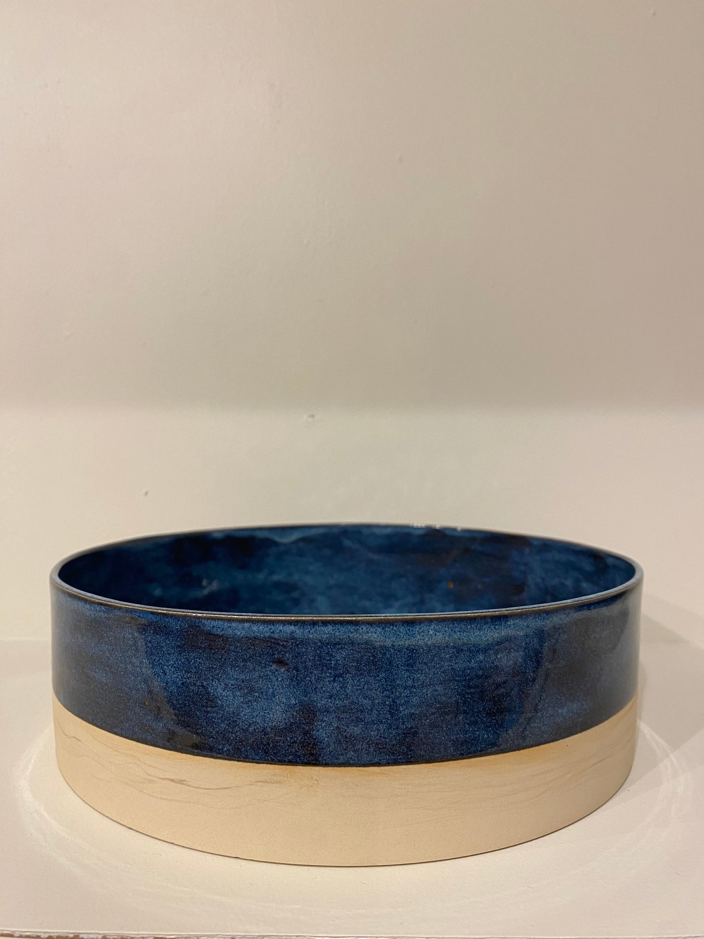 Big serving dish in colour Denim